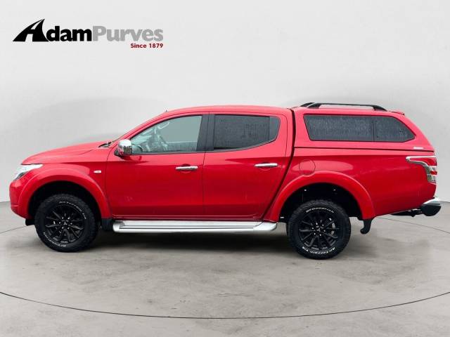 2019 Mitsubishi L200 2.4 Double Cab DI-D 178 Titan 4WD