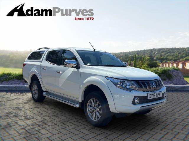 Mitsubishi L200 2.4 Double Cab DI-D 178 Warrior 4WD Auto Pick Up Diesel WHITE