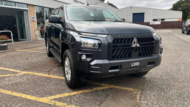 Mitsubishi L200 2.4 Bi-Turbo Titan Auto 4WD Euro 6 (s/s) 4dr