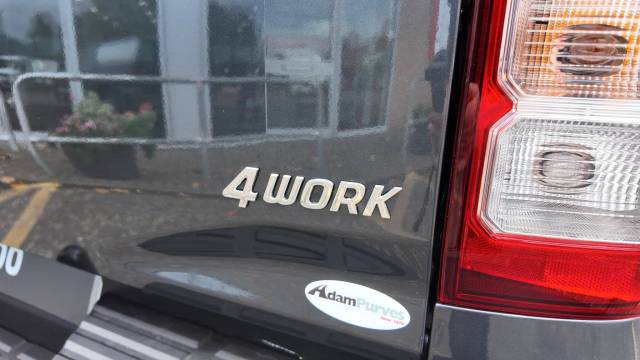 2026 Mitsubishi L200 2.4 Bi-Turbo D Titan Double Cab Pick Up 4WD Auto